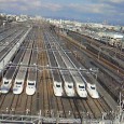 鳥飼車両基地 油断していると、あっという間に通り過ぎます。