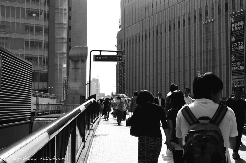 大阪 :Leica MP+Noctilux:TriX