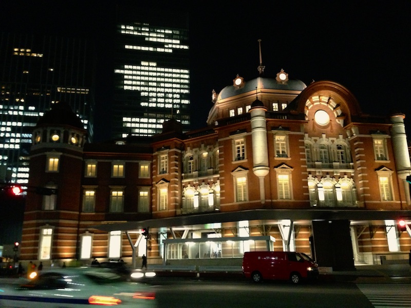 2013.1.8.　東京駅