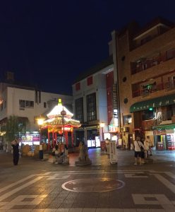 夜の中華街
