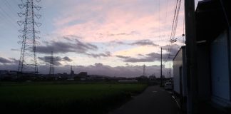 どんより重い雲