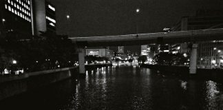 夜の大川