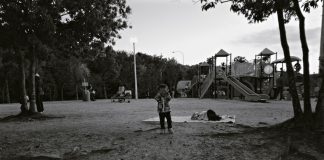 近所の公園にて