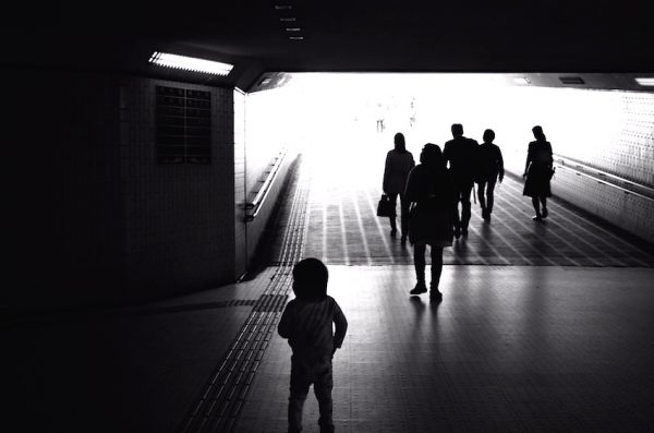 トンネル抜けて