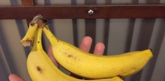 仕事の前にはバナナでチャージ